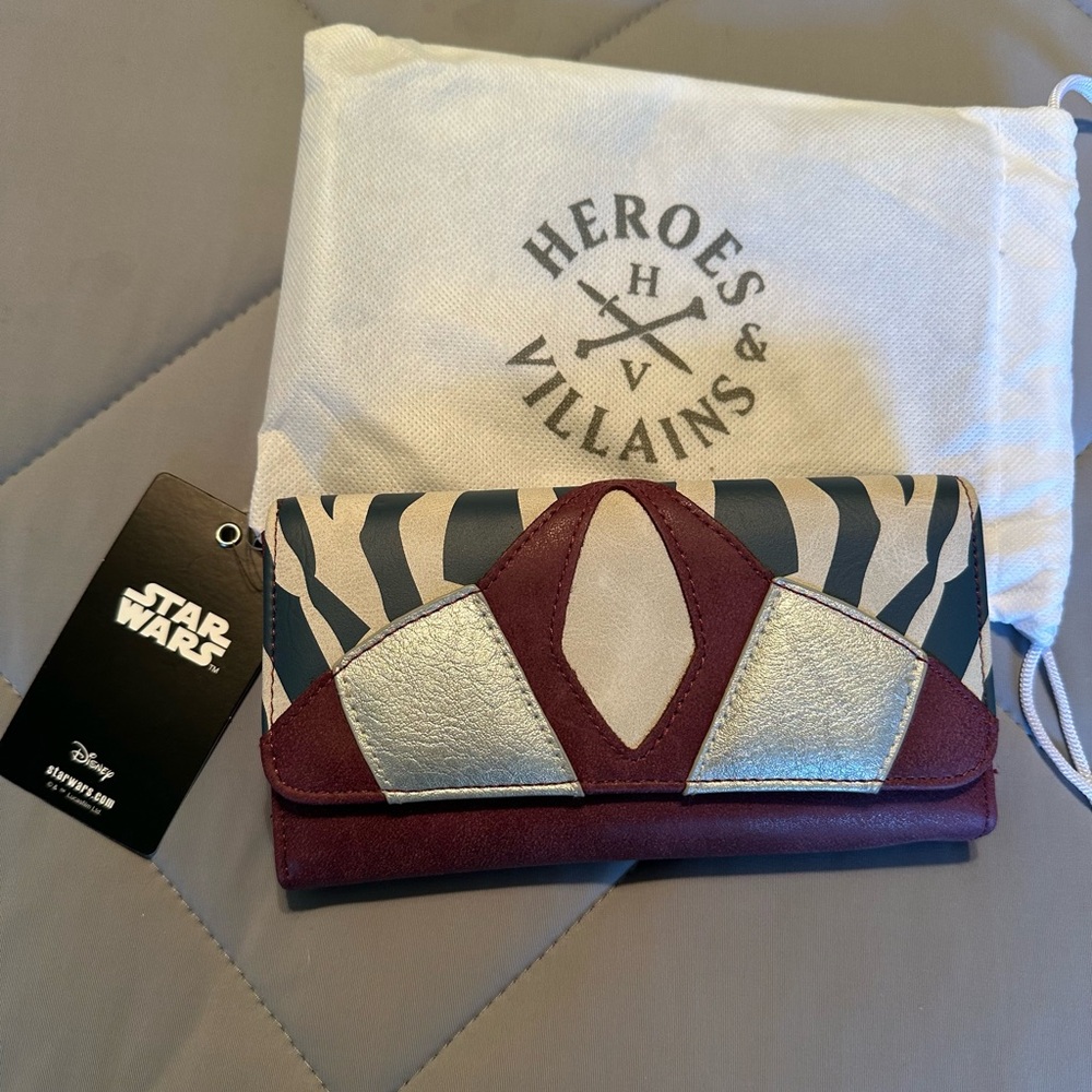 Heroes and Villains Ahsoka Wallet